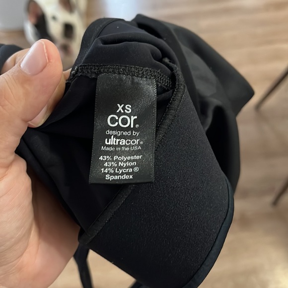 Cor by Ultracor Sports Bra - Picture 4 of 4